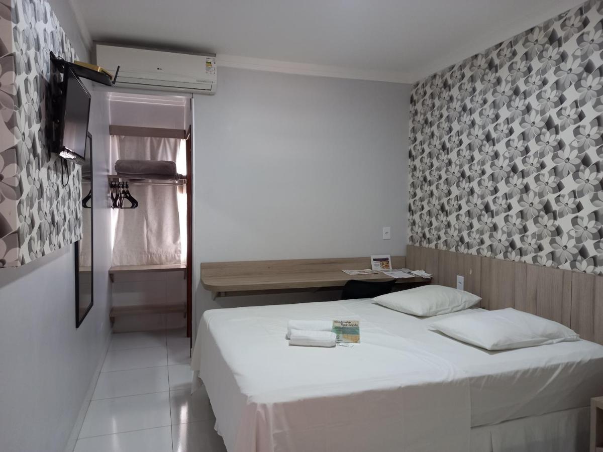 Hotel Mandino Alta Floresta Bagian luar foto