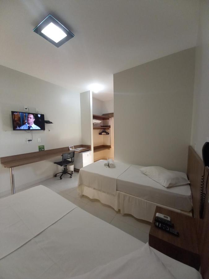 Hotel Mandino Alta Floresta Bagian luar foto