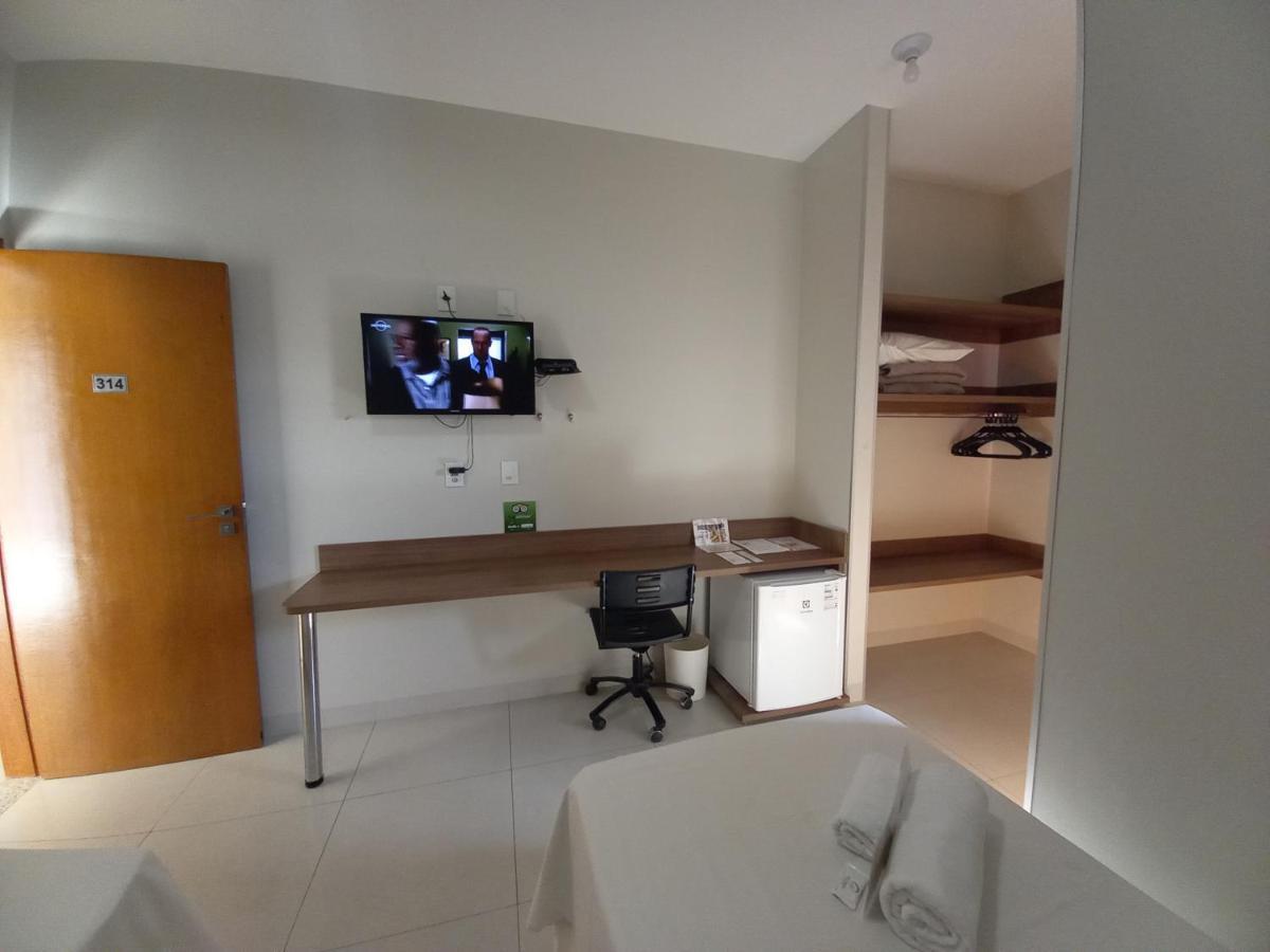 Hotel Mandino Alta Floresta Bagian luar foto