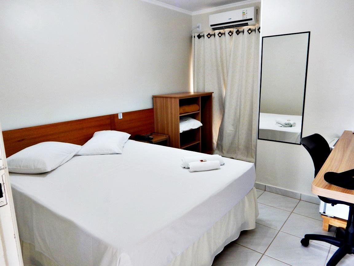 Hotel Mandino Alta Floresta Bagian luar foto